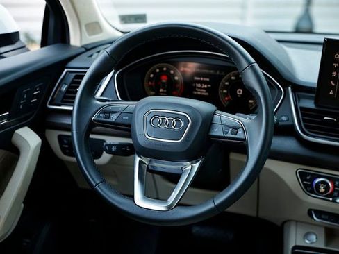 Certified 2025 Audi Q5 2.0T Premium Plus w/ Premium Plus Package image 27