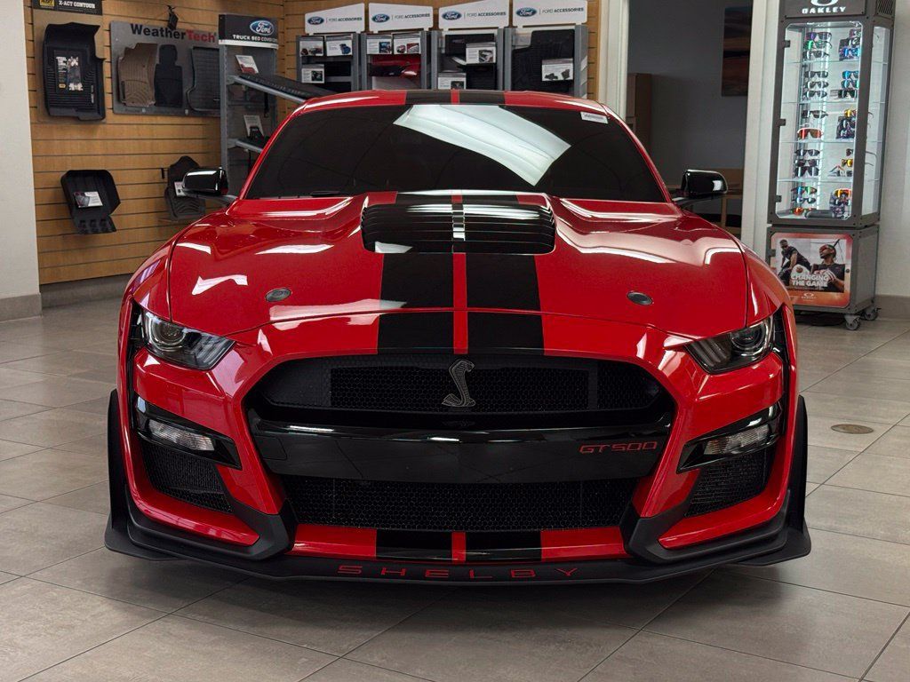 Used 2021 Ford Mustang Shelby GT500 w/ Technology Package RWD image 38