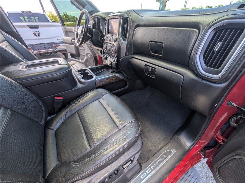 Used 2020 GMC Sierra 3500 Denali w/ Denali Ultimate Package AWD/4WD image 24