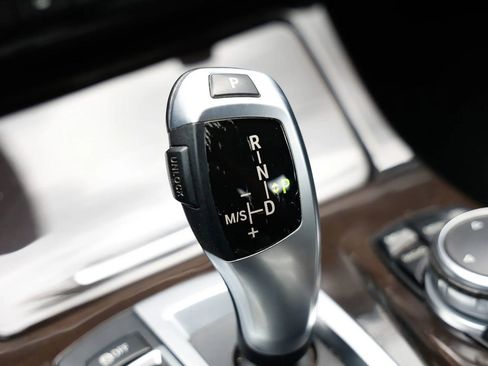 Used 2015 BMW 528i Sedan RWD image 36