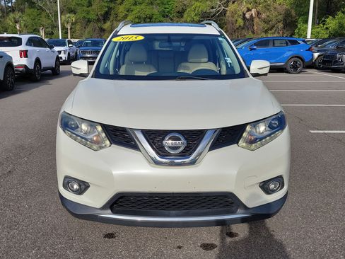 Used 2015 Nissan Rogue SL w/ SL Premium Package image 2