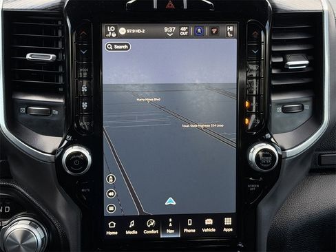 Used 2023 RAM 1500 Laramie image 18