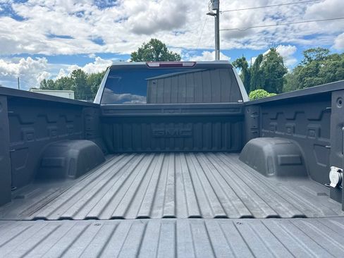 Used 2024 GMC Sierra 1500 Elevation AWD/4WD image 19