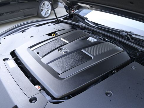 Used 2024 Lexus LS 500 F Sport image 60