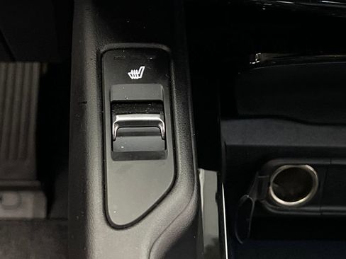 Used 2025 Kia Telluride S image 59