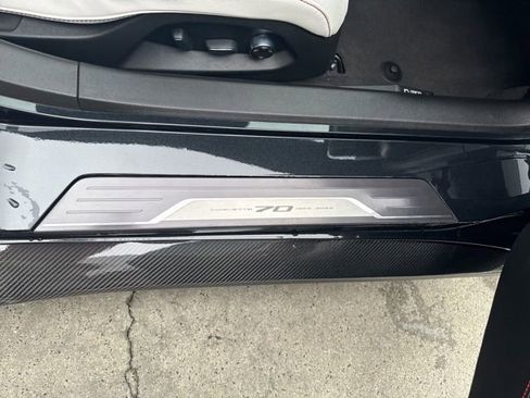 Used 2023 Chevrolet Corvette Stingray Premium Cpe w/ Z51 Performance Package RWD image 11