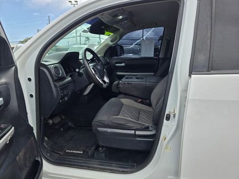 Used 2020 Toyota Tundra SR5 image 9