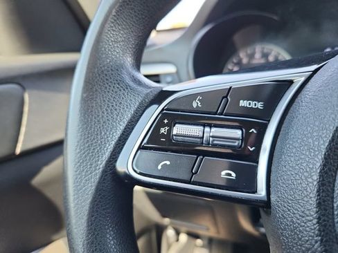Used 2020 Kia Optima LX FWD image 25