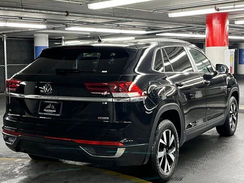 Used 2022 Volkswagen Atlas Cross Sport SE image 6