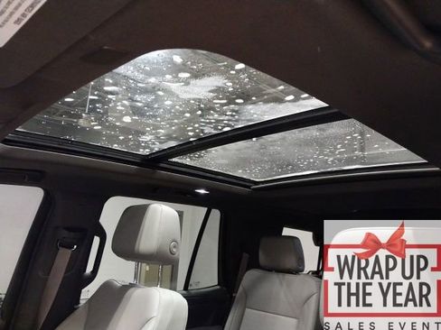 Used 2023 Chevrolet Tahoe Z71 w/ Z71 Off-Road Package image 20