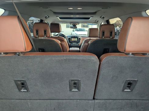 Used 2018 Chevrolet Traverse High Country image 23