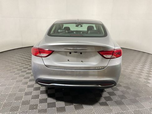 Used 2017 Chrysler 200 Limited Platinum image 14