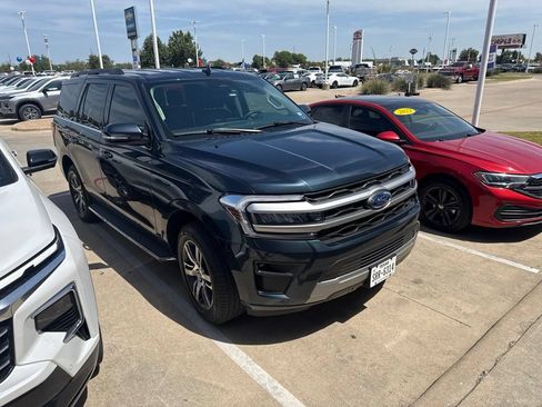 Used 2022 Ford Expedition XLT RWD image 4