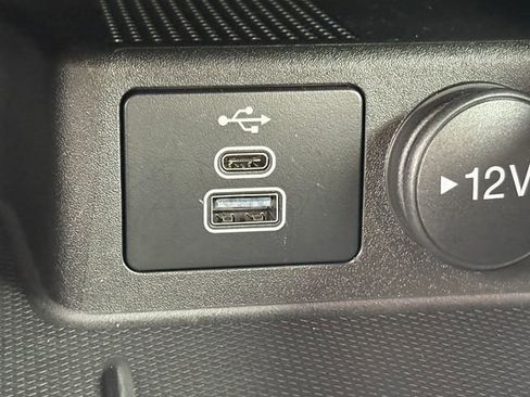 Certified 2024 Ford Escape ST-Line Select w/ Tech Pack #1 AWD/4WD image 10