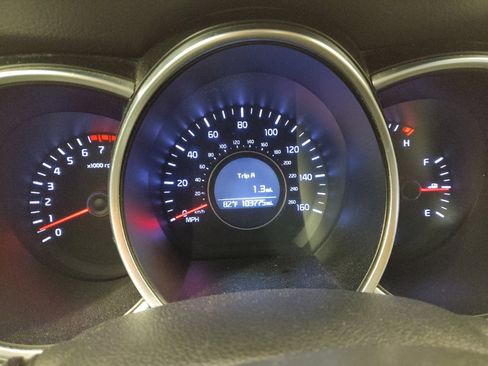 Used 2015 Kia Optima LX FWD image 23