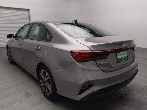 Used 2023 Kia Forte LXS FWD image 5