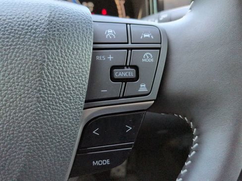 Used 2026 Toyota Camry SE FWD image 23