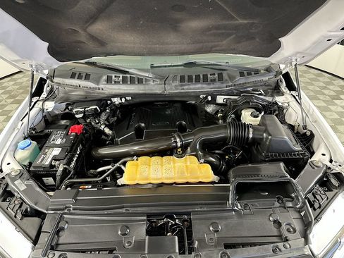 Used 2018 Ford F150 Lariat w/ Equipment Group 502A Luxury AWD/4WD image 37