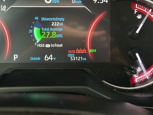 Used 2024 Toyota RAV4 XLE FWD image 25