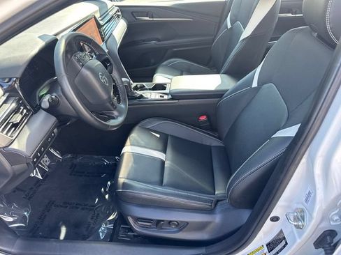 Used 2026 Toyota Camry SE FWD image 25