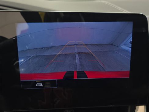 Used 2023 Chevrolet Corvette Stingray Convertible w/ Z51 Performance Package image 19