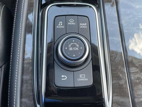 Used 2023 Nissan Armada Platinum w/ Captain's Chairs Package RWD image 28