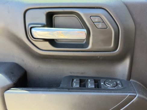 Used 2026 Chevrolet Silverado 1500 Custom w/ LPO, Dark Essentials Package RWD image 12