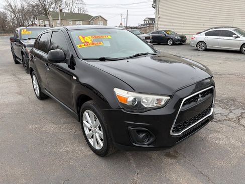 Used 2014 Mitsubishi Outlander Sport ES image 4