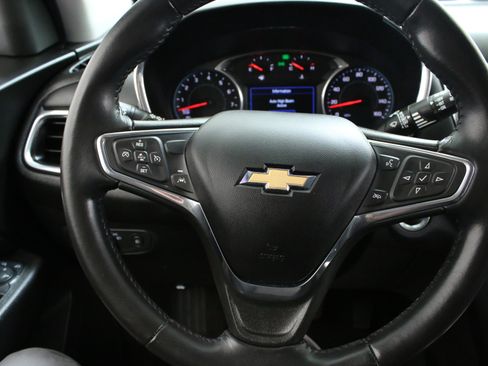 Used 2020 Chevrolet Equinox LT image 12