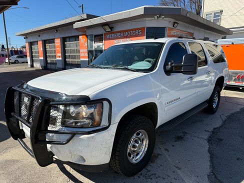 Used 2007 Chevrolet Suburban 2500 LT image 21