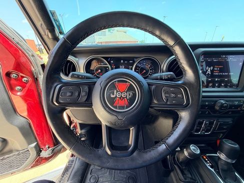 Used 2022 Jeep Gladiator Sport AWD/4WD image 27