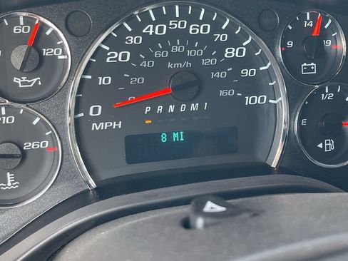 New 2025 GMC Savana 2500 Extended w/ Driver Convenience Package image 12