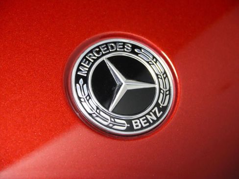 Used 2024 Mercedes-Benz GLE 350 4MATIC image 33