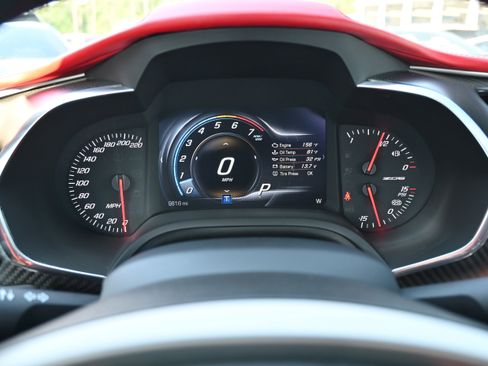 Used 2015 Chevrolet Corvette Z06 w/ 3LZ Preferred Equipment Group RWD image 14