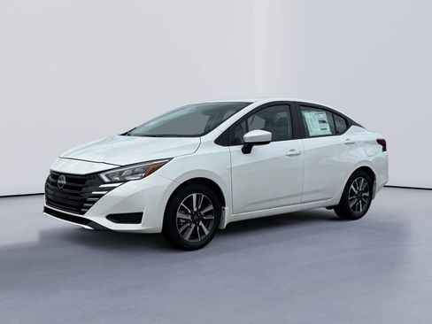 New 2025 Nissan Versa SV image 2