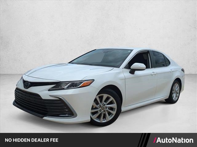 Certified 2023 Toyota Camry LE FWD image 1