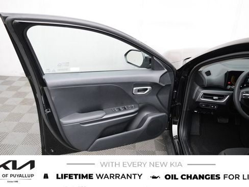 New 2026 Kia K4 FWD image 9