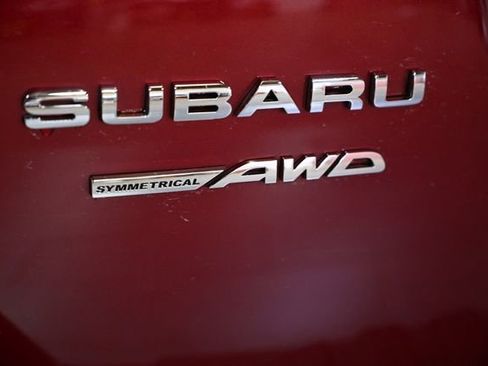 Used 2018 Subaru Outback 2.5i Limited image 11