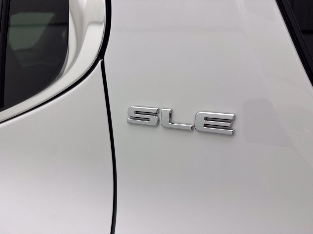 Used 2019 GMC Acadia SLE AWD/4WD image 14