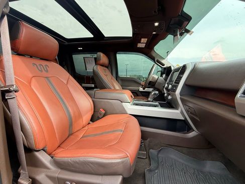 Used 2020 Ford F150 King Ranch w/ Equipment Group 601A Luxury AWD/4WD image 29