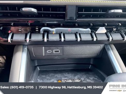 New 2026 Chevrolet Colorado ZR2 w/ Off-Road Front Bumper Package image 23