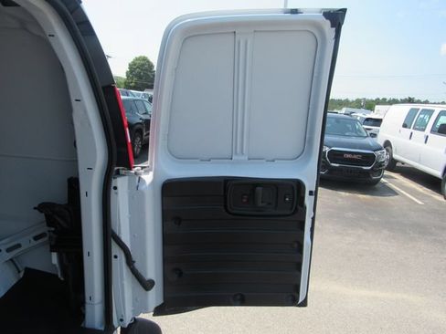 Used 2025 Chevrolet Express 2500 w/ Driver Convenience Package RWD image 19