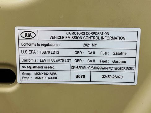 Used 2021 Kia Sorento S w/ Panoramic Sunroof Package FWD image 22