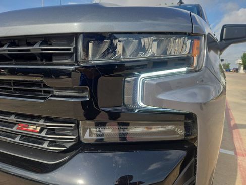 Used 2021 Chevrolet Silverado 1500 LT Trail Boss w/ Bed Protection Package AWD/4WD image 9