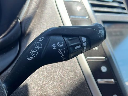 Used 2017 Lincoln MKC Reserve image 22