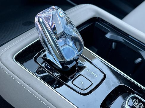 New 2026 Volvo XC90 T8 Plus image 20