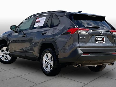 Used 2020 Toyota RAV4 XLE w/ Convenience Package AWD/4WD image 17