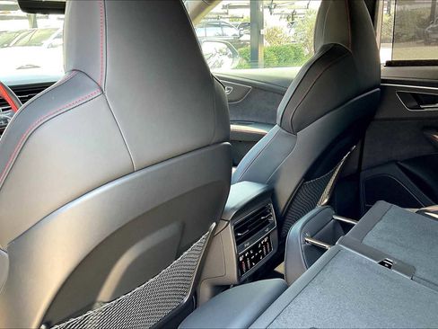 New 2025 Audi SQ8 Prestige image 17