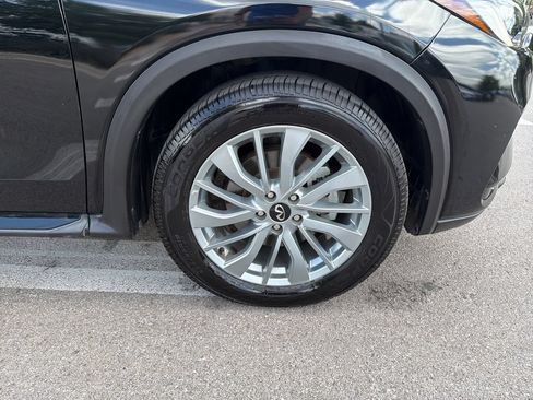 Used 2024 INFINITI QX50 Luxe AWD/4WD image 16
