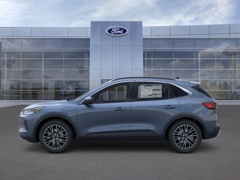 New 2026 Ford Escape SE FWD image 3